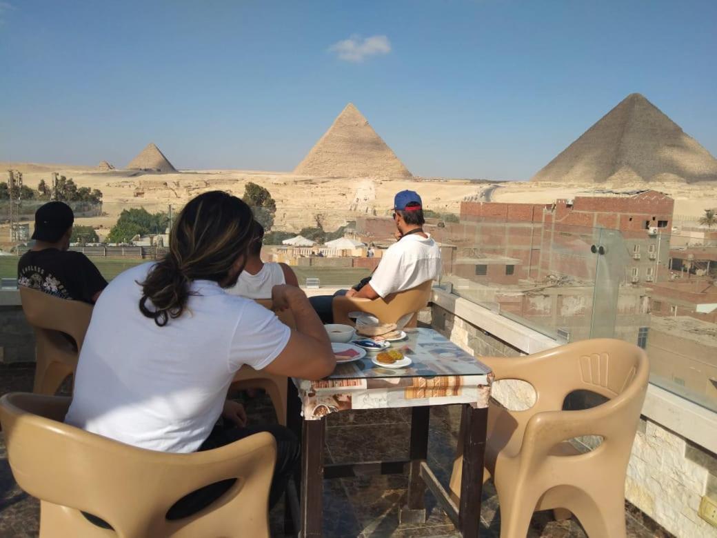 Pyramids Magic View Inn Kahire Dış mekan fotoğraf